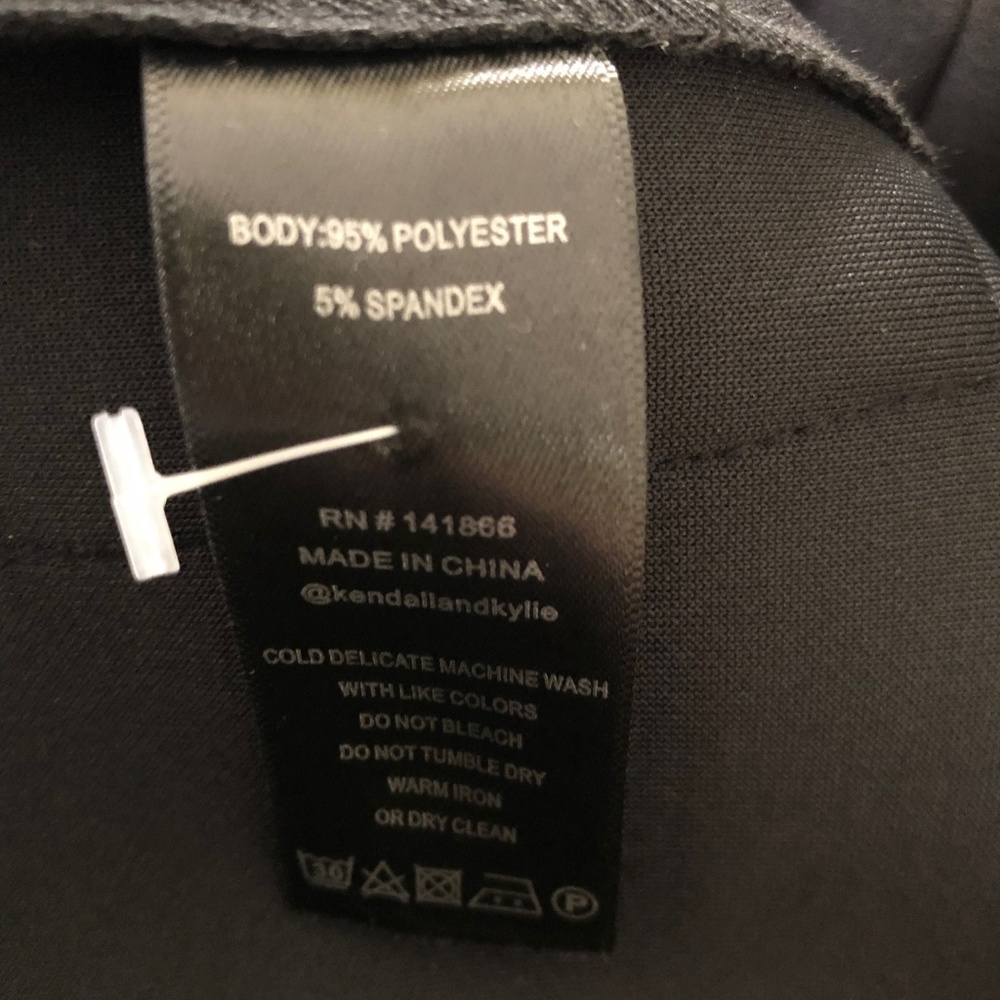 Kendall + Kylie Safari Mini Black Front Tie Dress - Picture 6 of 7